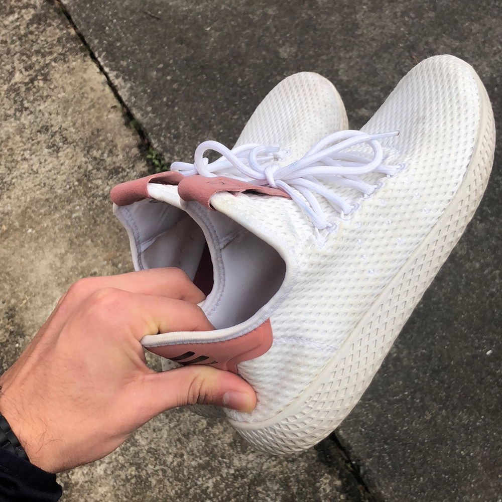 Adidas pharell hu